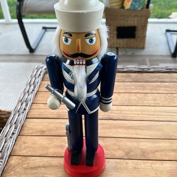 Military Nutcracker Bundle (2)  - Picture 2 of 6